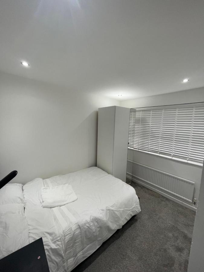 Tilbury Docks Rooms For Short Letting Exterior foto